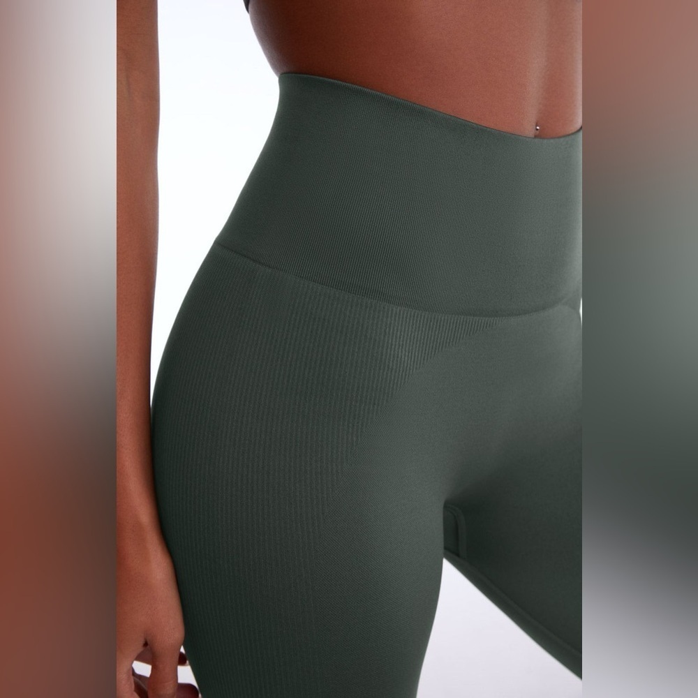 Set Active Sculptflex Leggings Green Size S/M Activewear Athleisure Ribbed - Picture 4 of 10